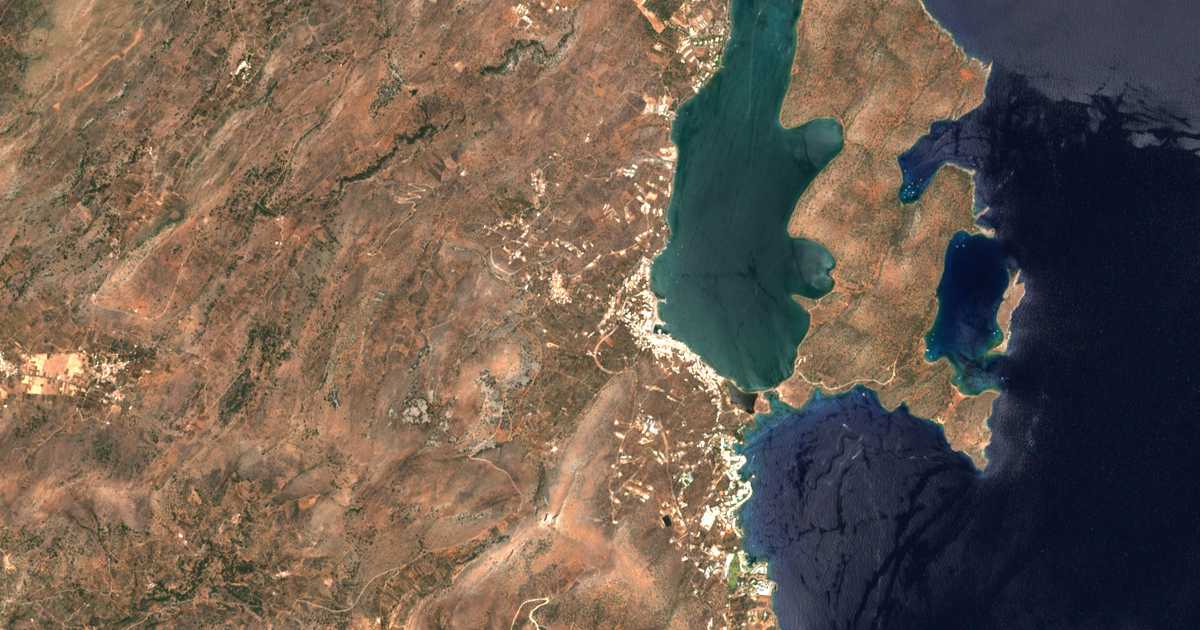 Mapa por satélite de Elunda
