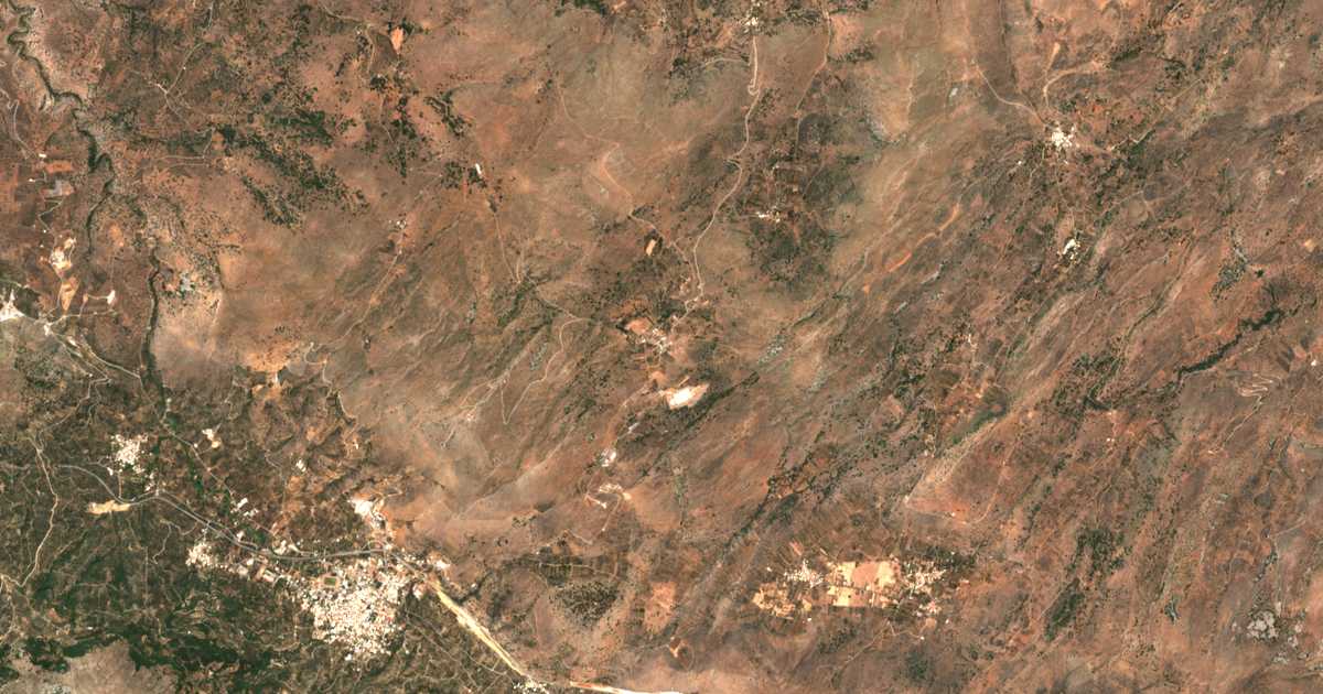 Mapa por satélite de Kouroúnai