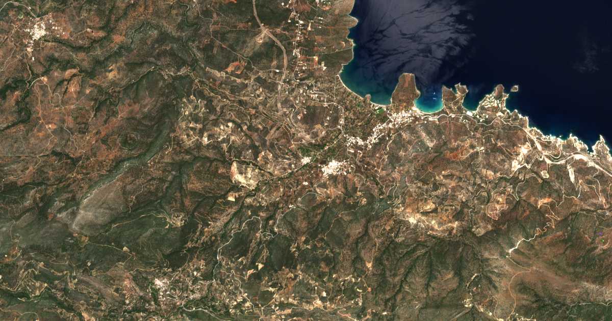 Mapa por satélite de Pýrgos