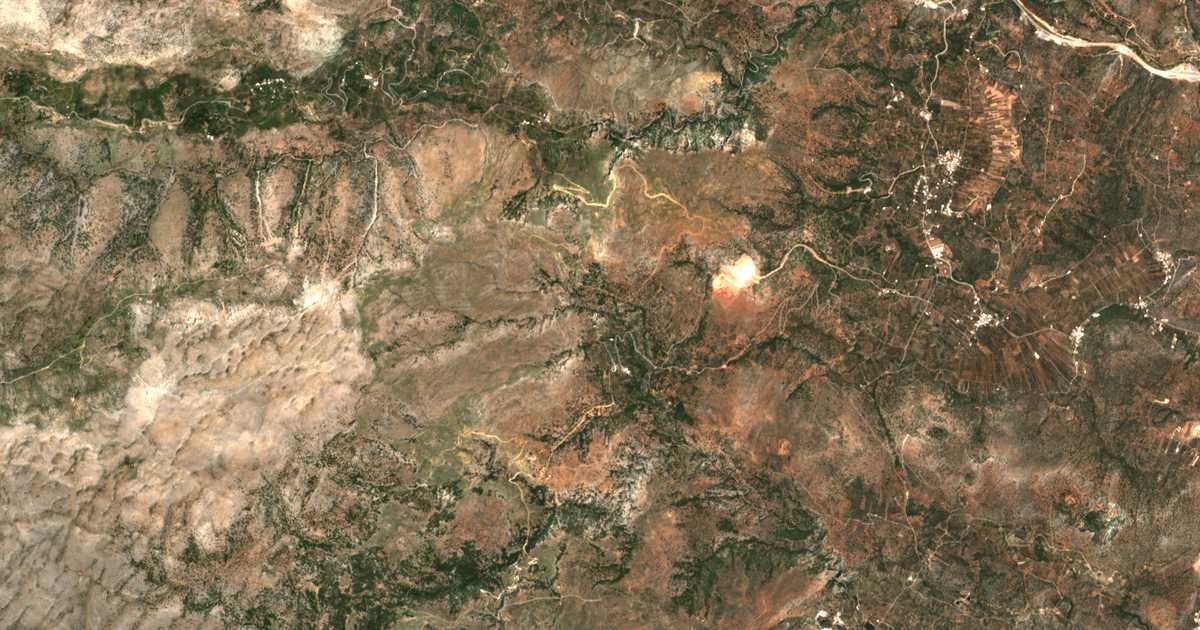 Mapa por satélite de Tápai