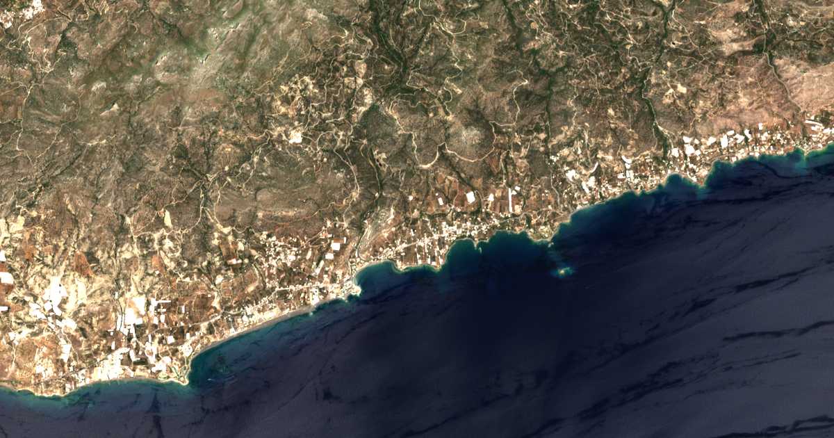 Mapa por satélite de Férma