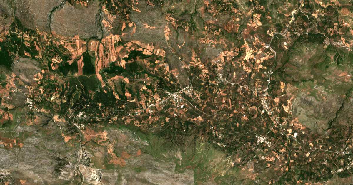 Mapa por satélite de Agkouselianá