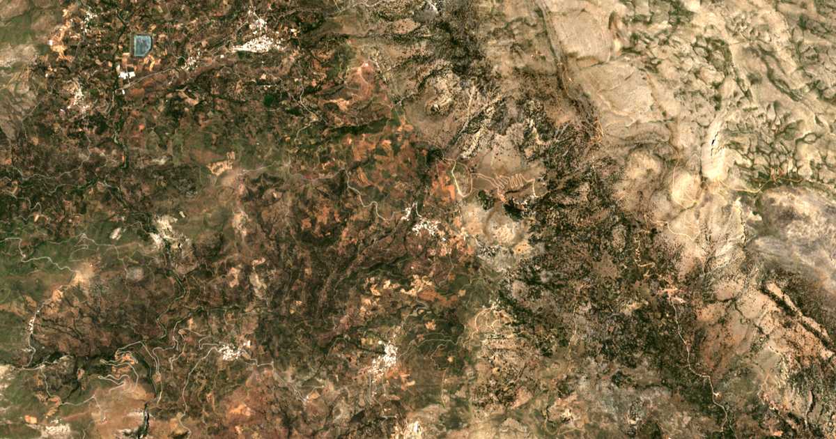 Mapa por satélite de Kouroútai