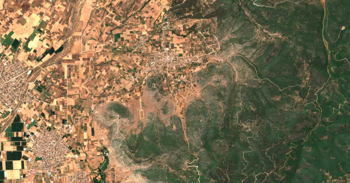 Mapa por satélite de Vathýspilon