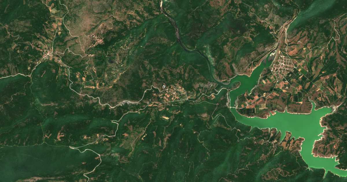 Mapa por satélite de Mikrokleisoúra