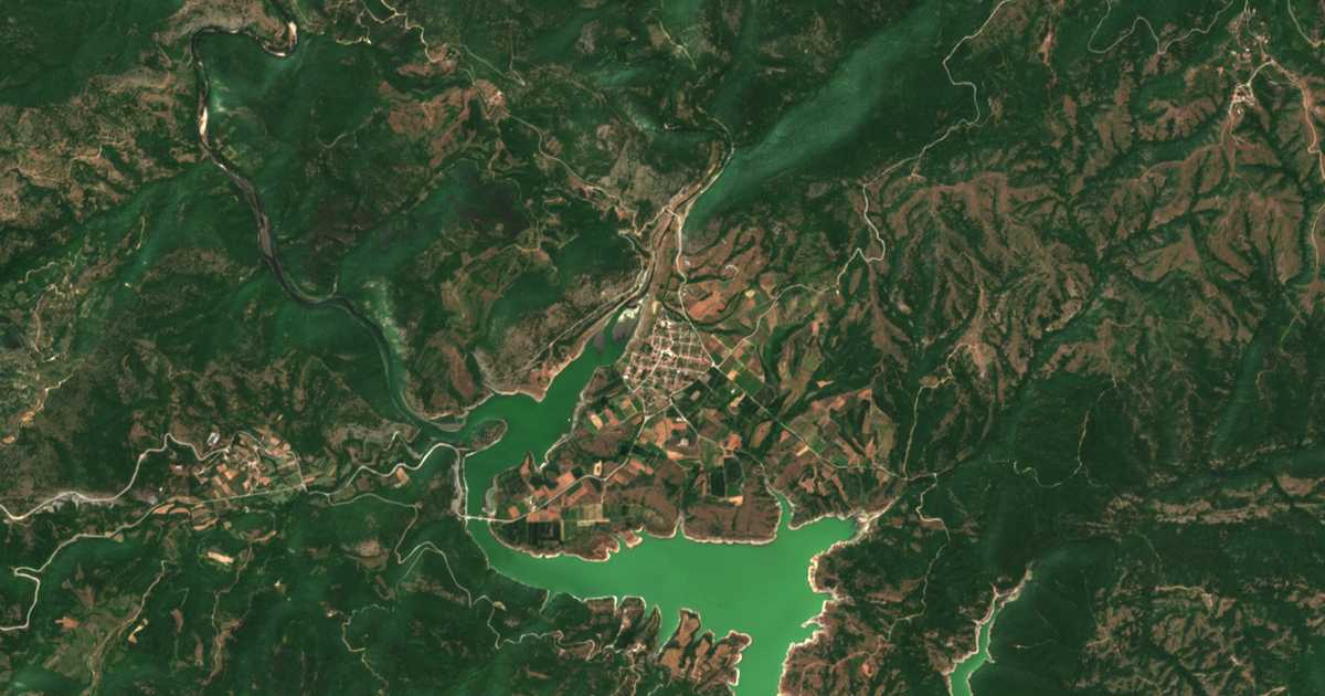 Mapa por satélite de Potamoí