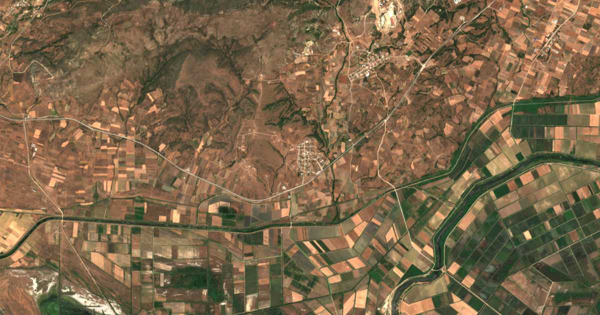 Mapa por satélite de Monastirákion