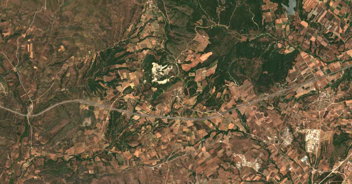 Mapa por satélite de Pylaía