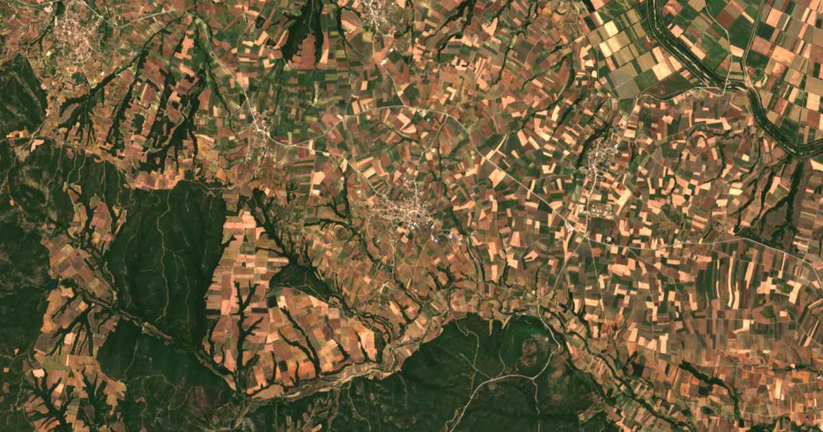 Mapa por satélite de Aspronérion
