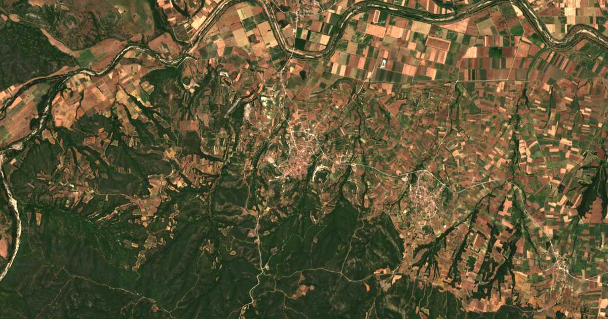 Mapa por satélite de Metaxádes