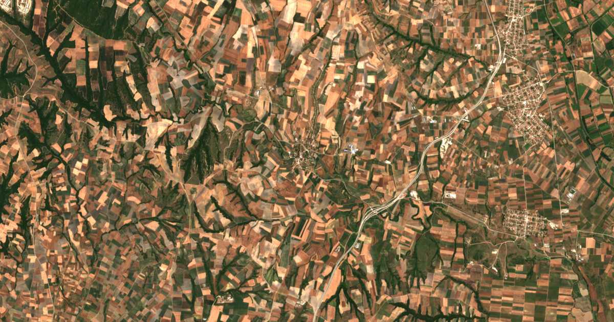Mapa por satélite de Thyréa