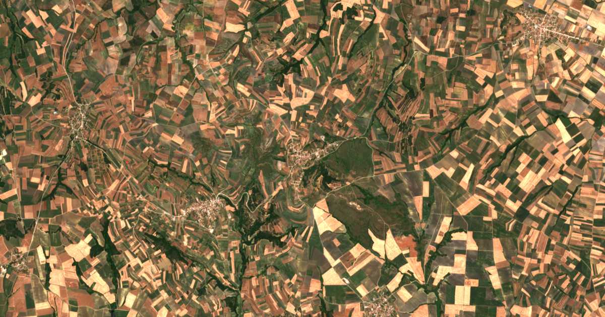Mapa por satélite de Chandrás