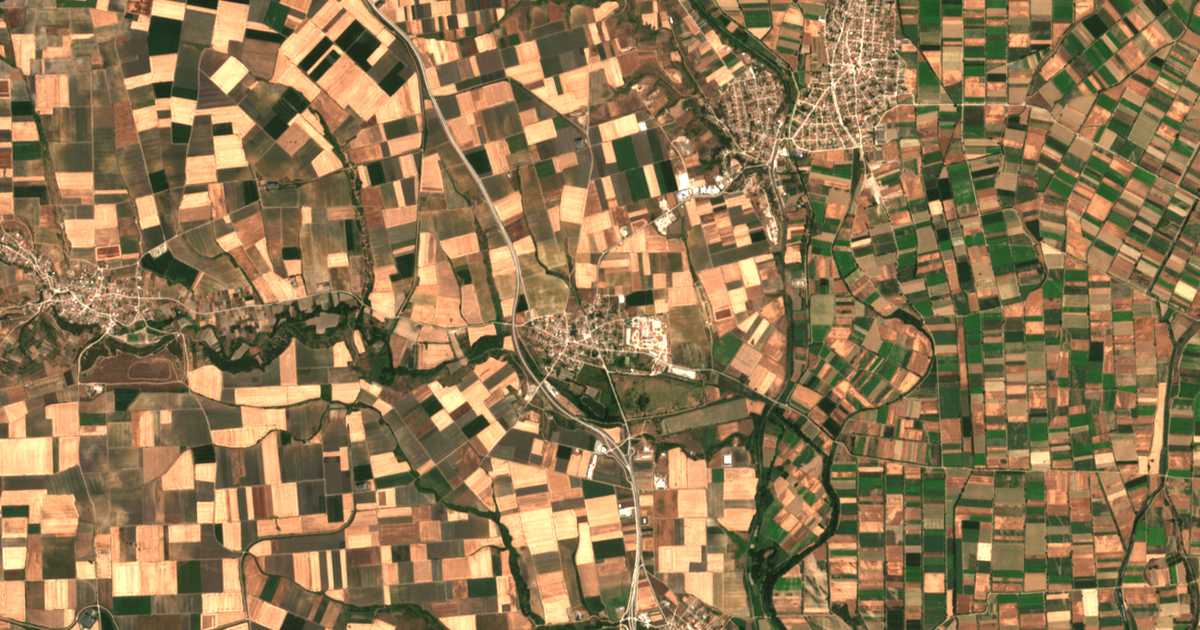 Mapa por satélite de Kavýli