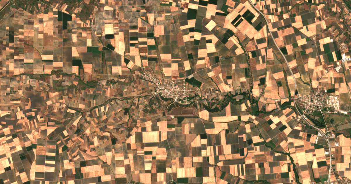 Mapa por satélite de Stérna