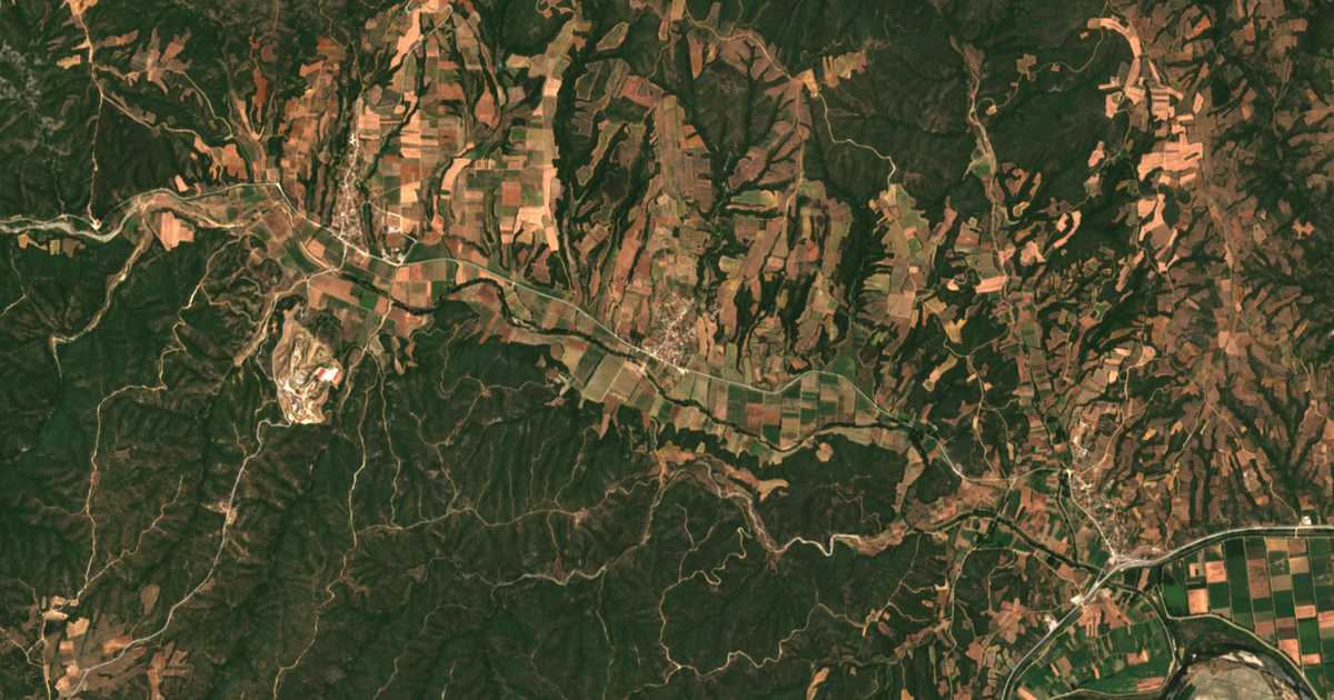 Mapa por satélite de Agriáni