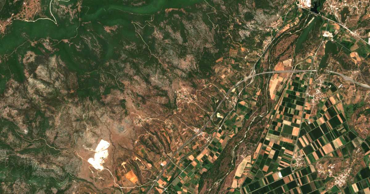 Mapa por satélite de Dialektón