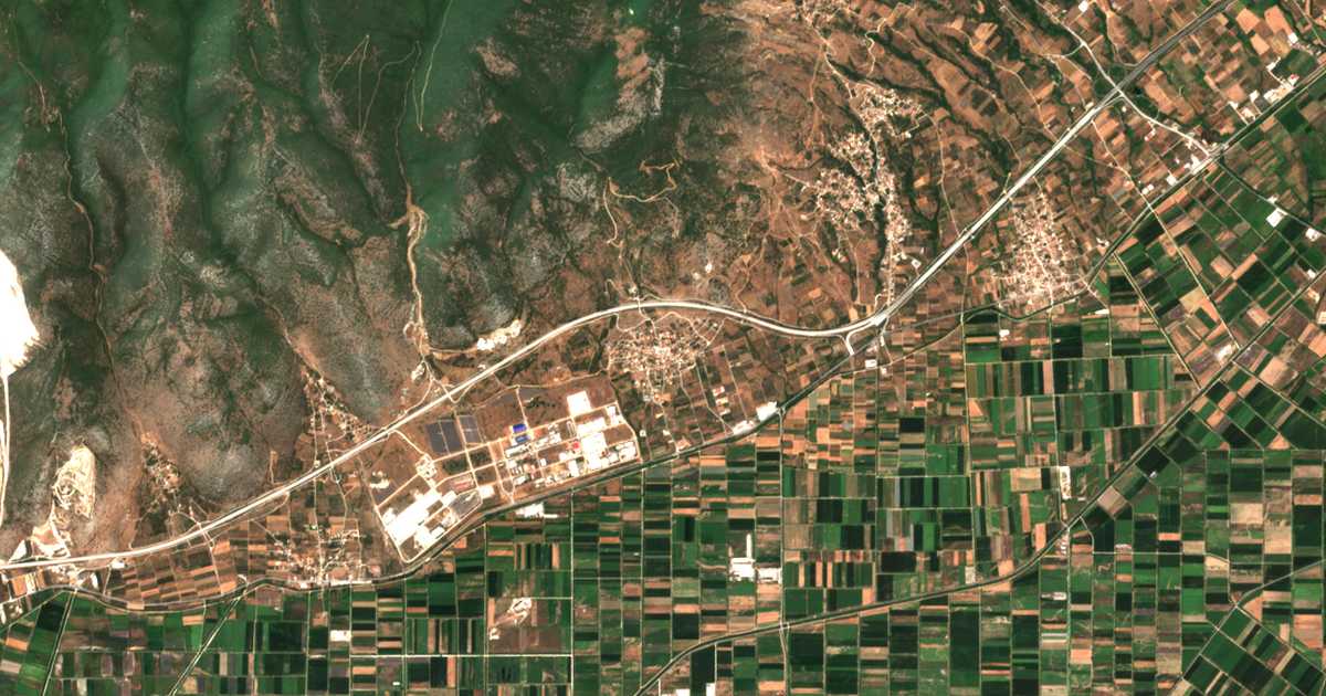 Mapa por satélite de Petropigí
