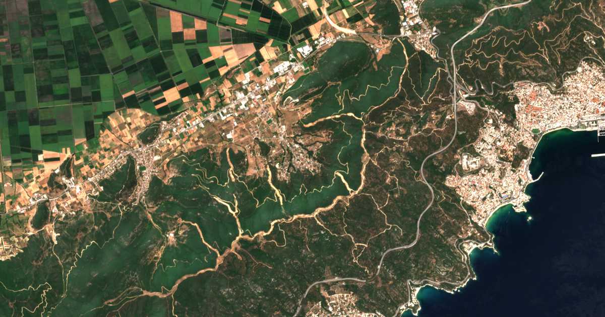 Mapa por satélite de Amisianá