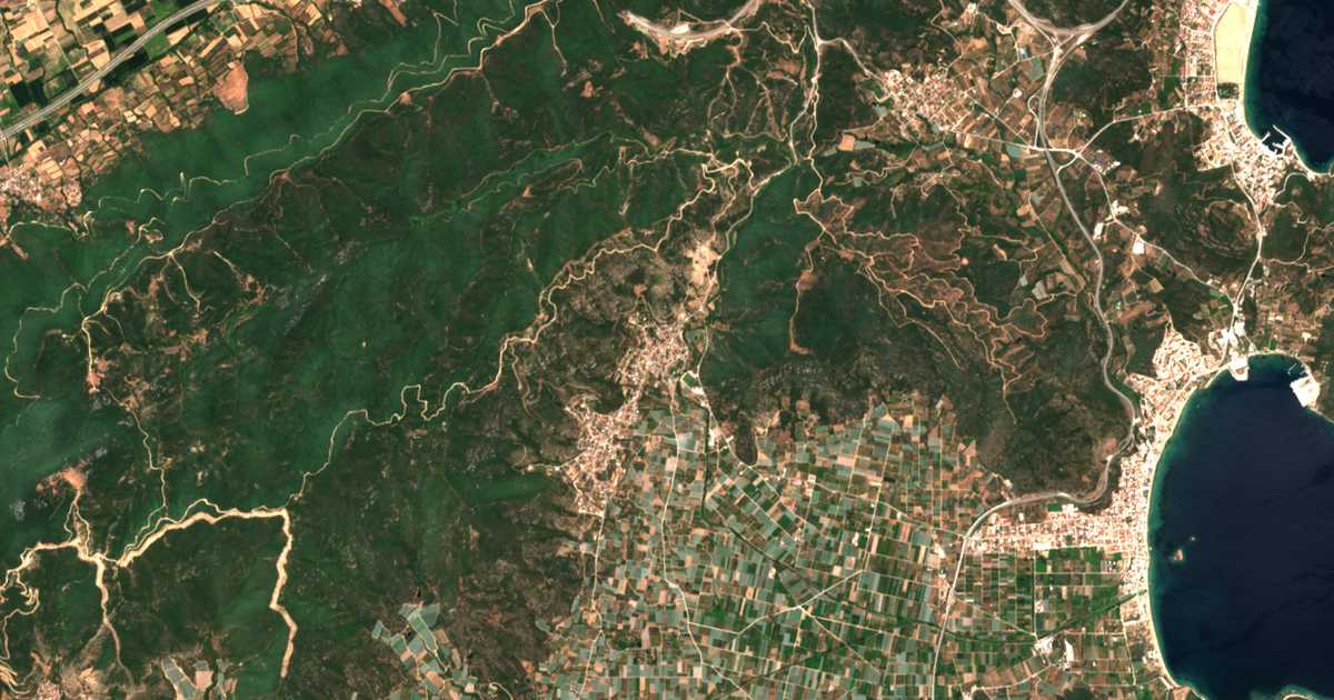 Mapa por satélite de Eleftheraí