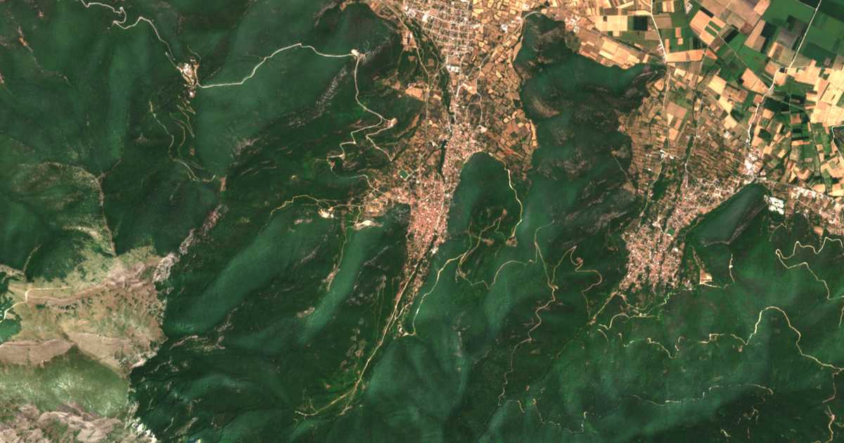 Mapa por satélite de Nikísiani