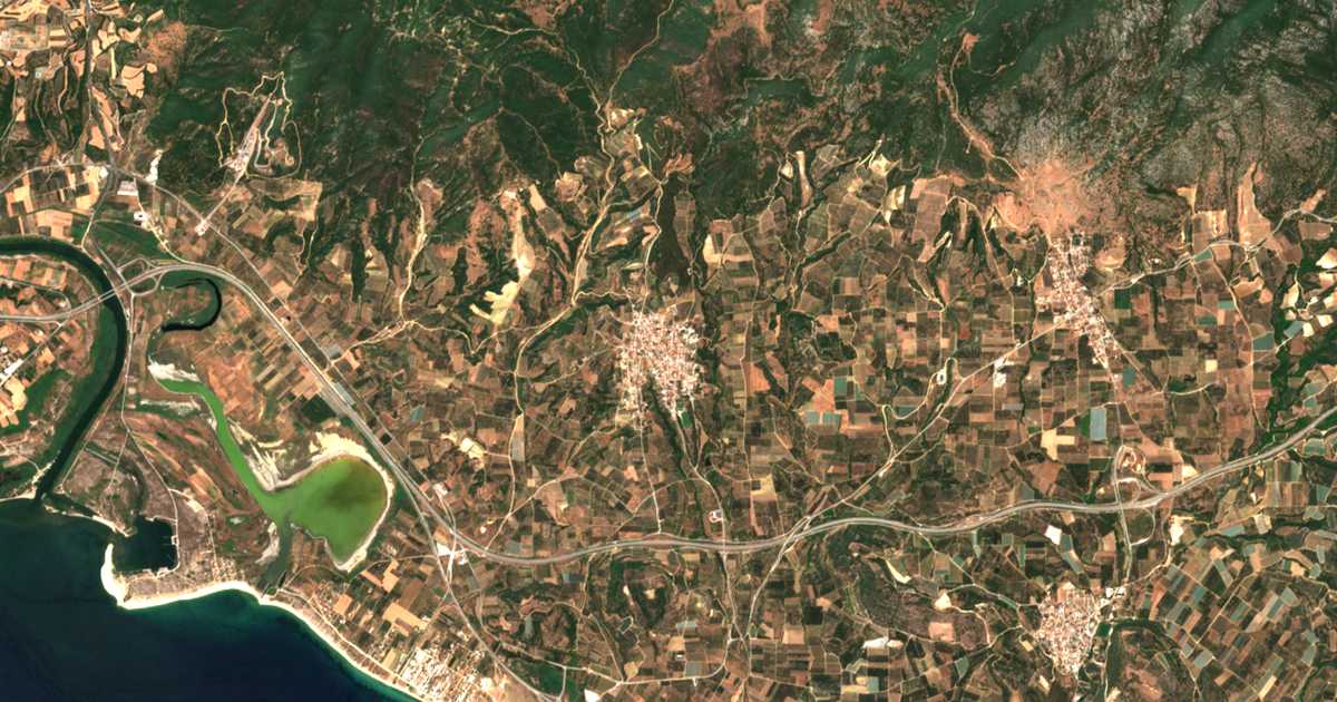 Mapa por satélite de Ofrýnion