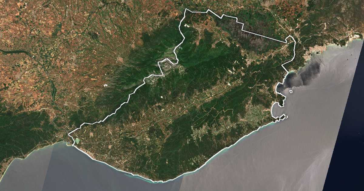 Imagen de satélite con el límite trazado: Pangaio