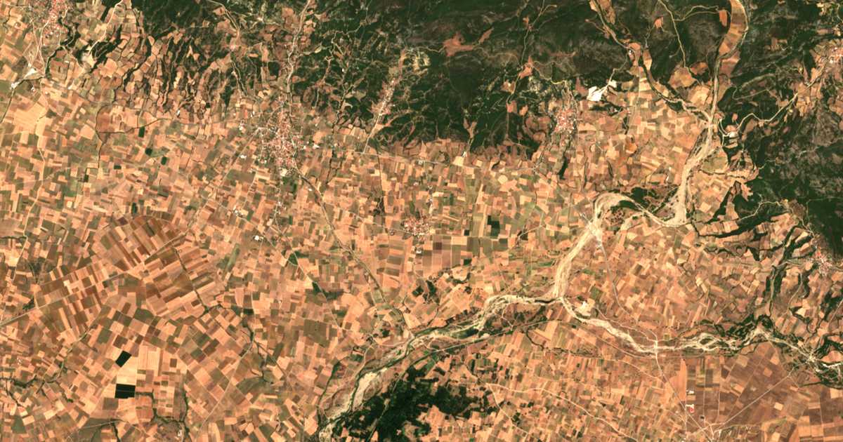 Mapa por satélite de Deiliná