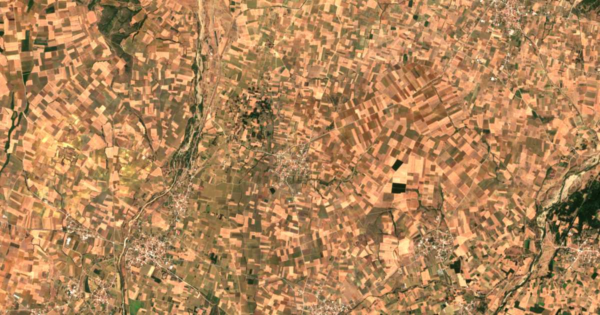 Mapa por satélite de Pássos