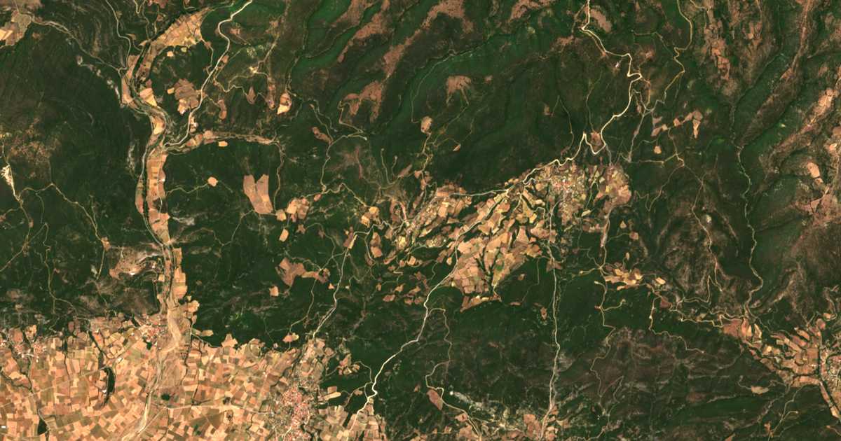 Mapa por satélite de Skiáda