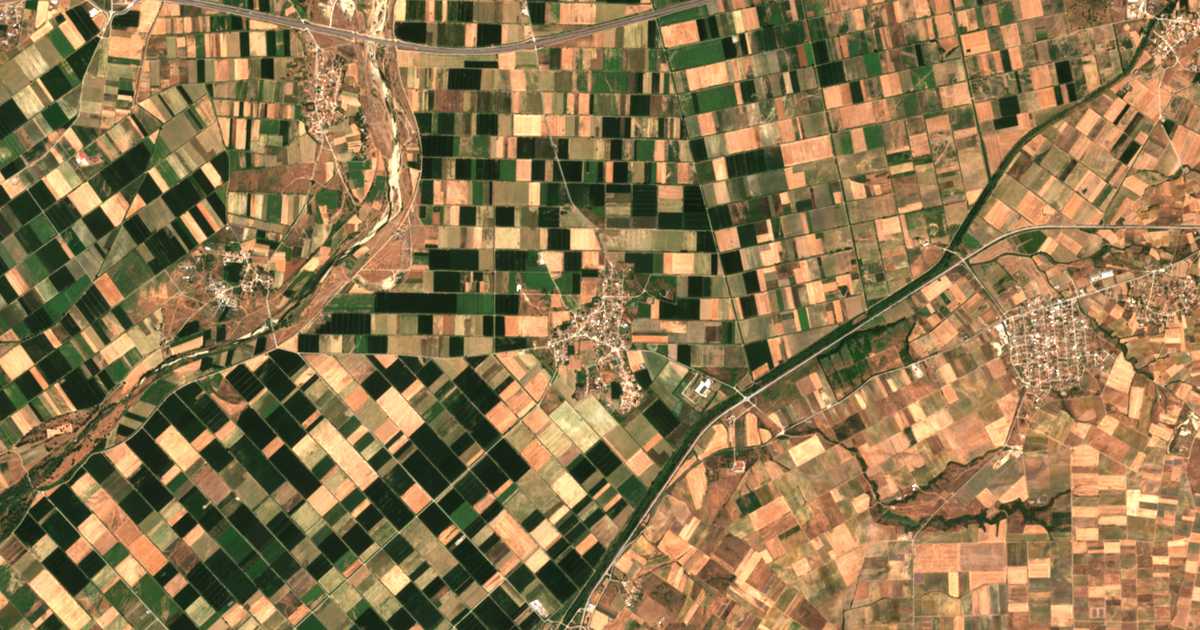 Mapa por satélite de Amvrosía