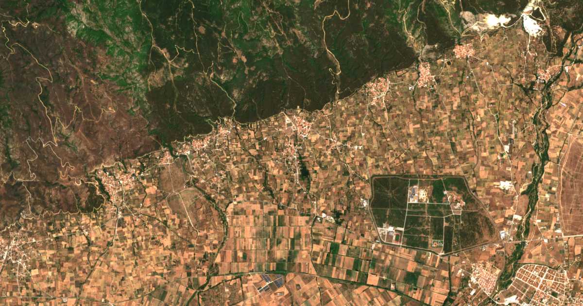 Mapa por satélite de Rízoma