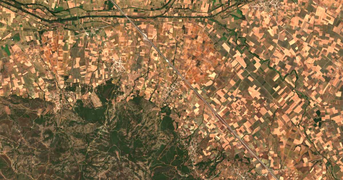 Mapa por satélite de Salmóni