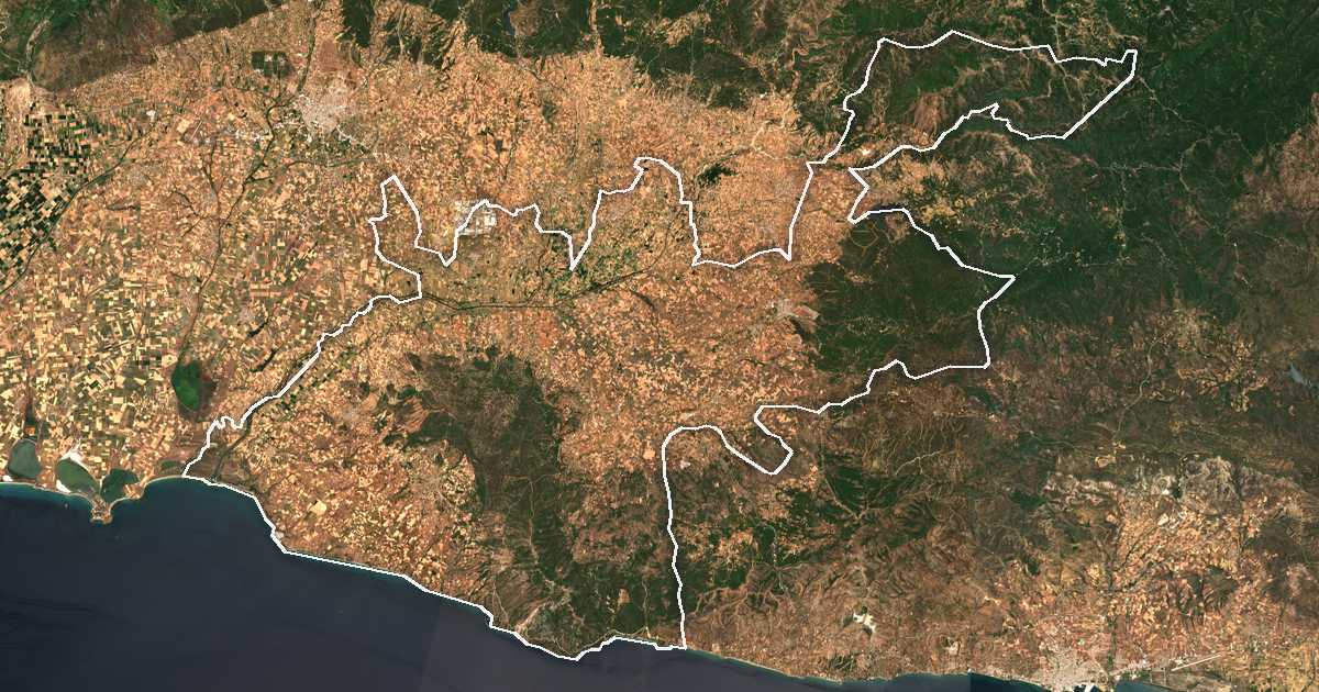 Imagen de satélite con el límite trazado: Maronea-Sapes