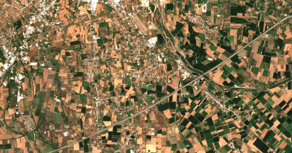 Mapa por satélite de Felóni