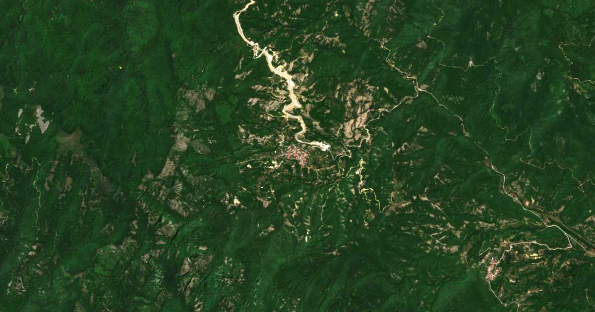 Mapa por satélite de Dimárion