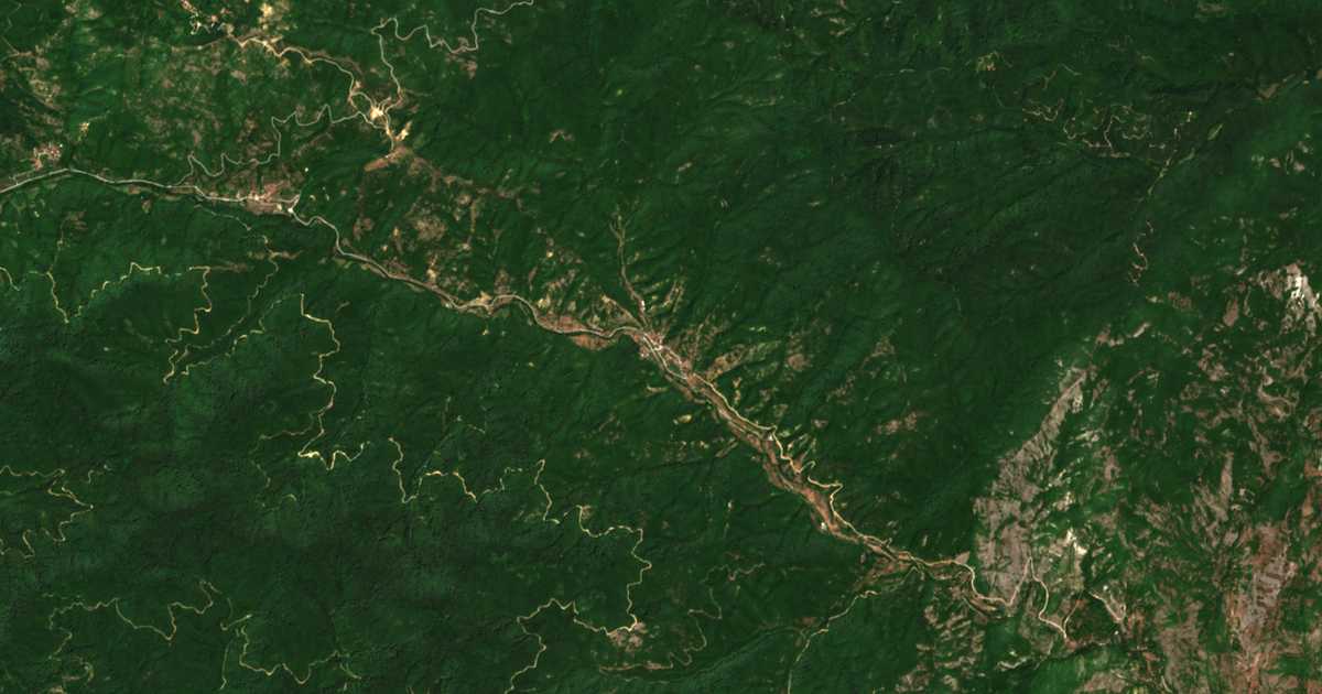 Mapa por satélite de Médousa