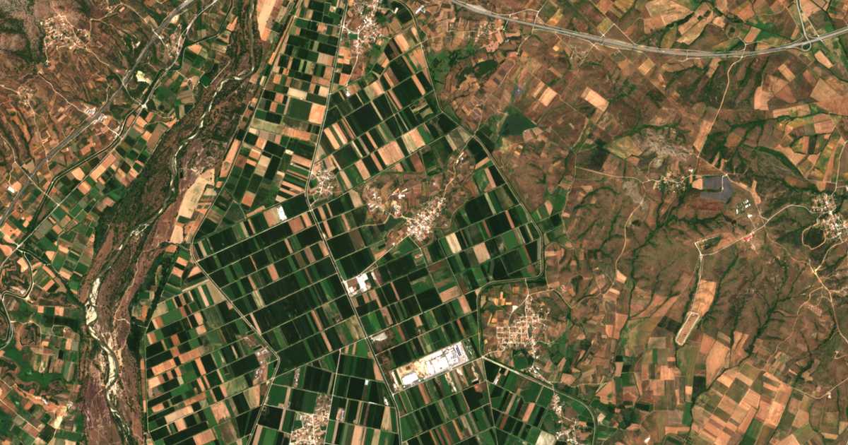 Mapa por satélite de Ágios Athanásios