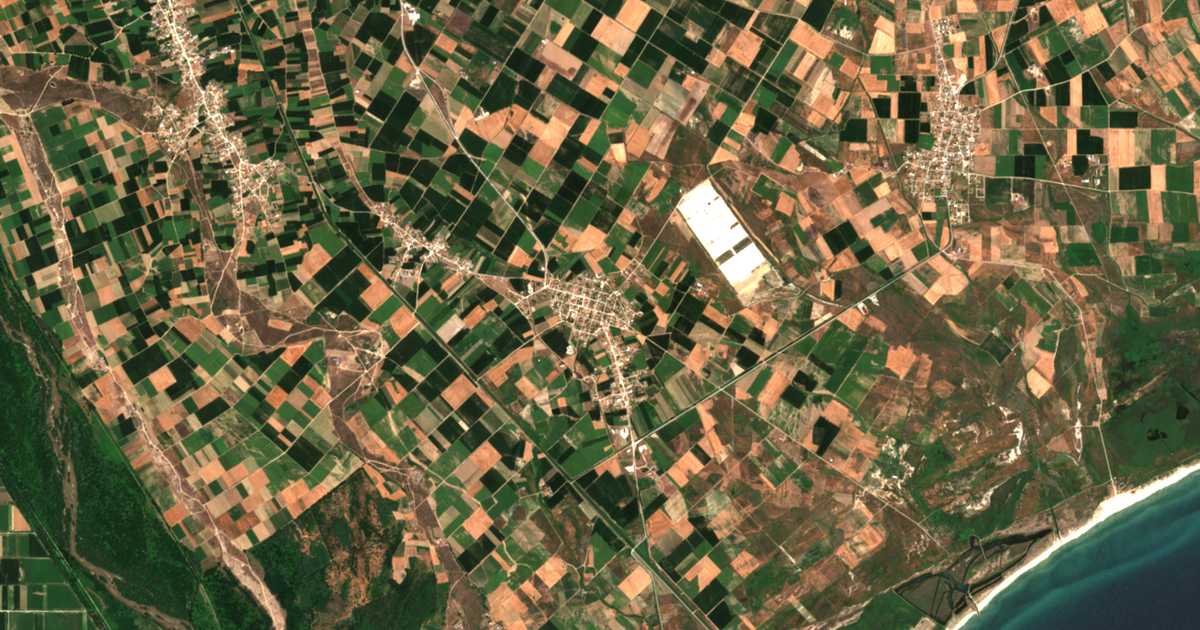 Mapa por satélite de Néon Erásmion