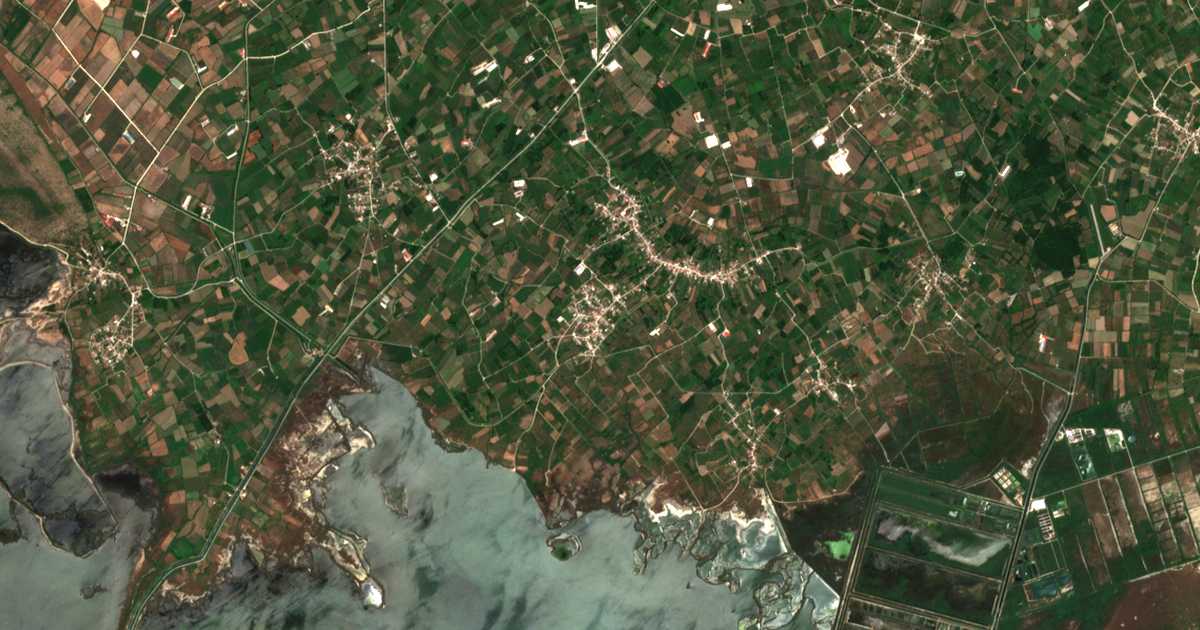 Mapa por satélite de Kalogerikón