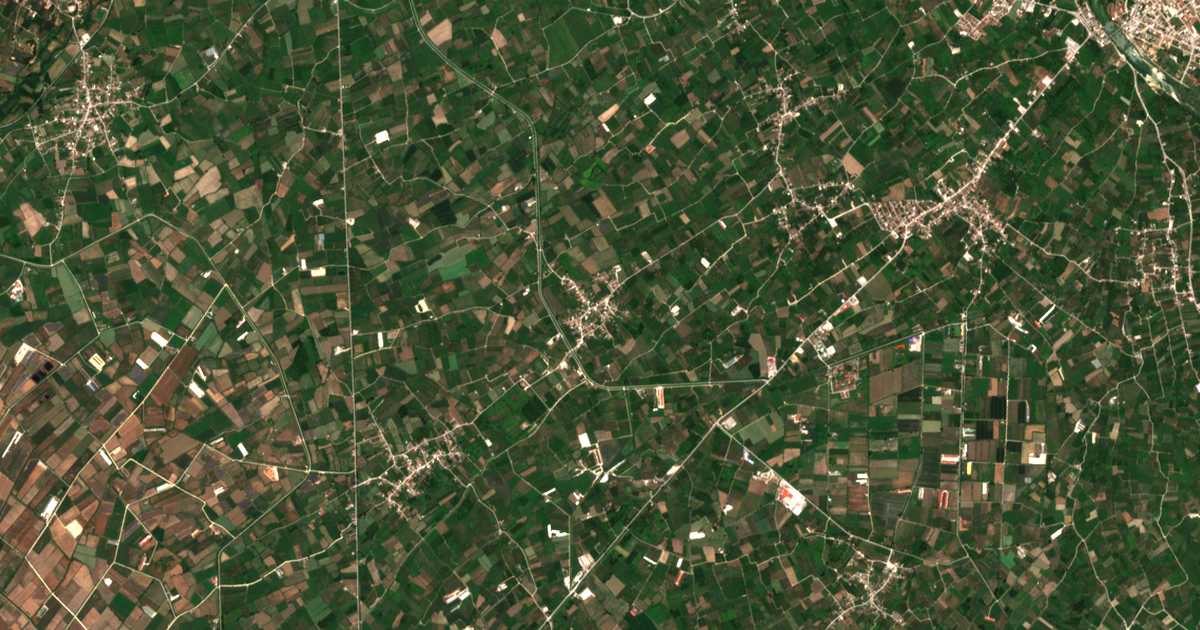 Mapa por satélite de Kalóvatos