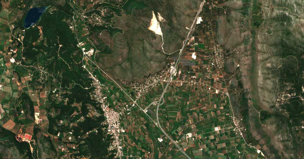 Mapa por satélite de Kampí