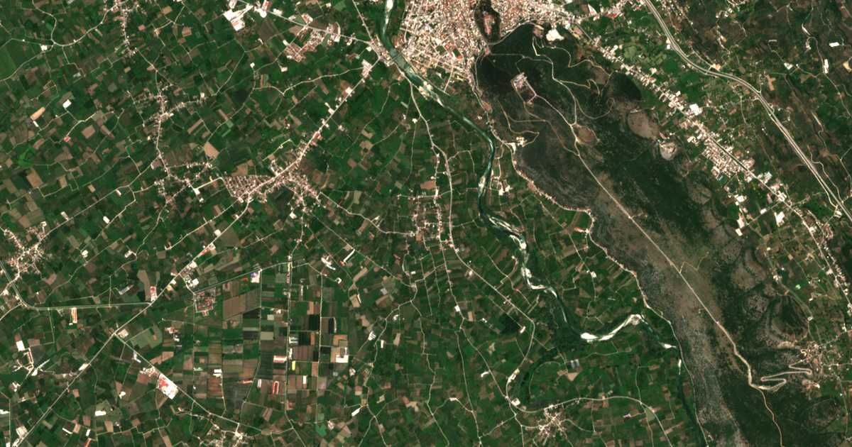 Mapa por satélite de Keramátai