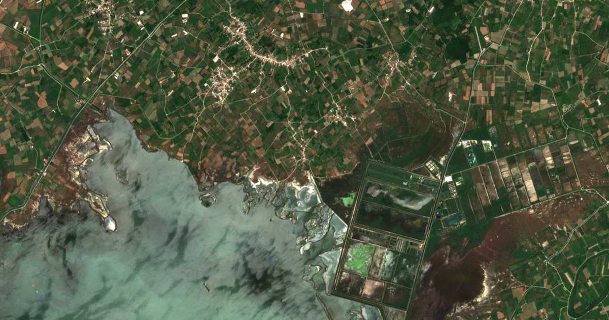 Mapa por satélite de Mýtikas