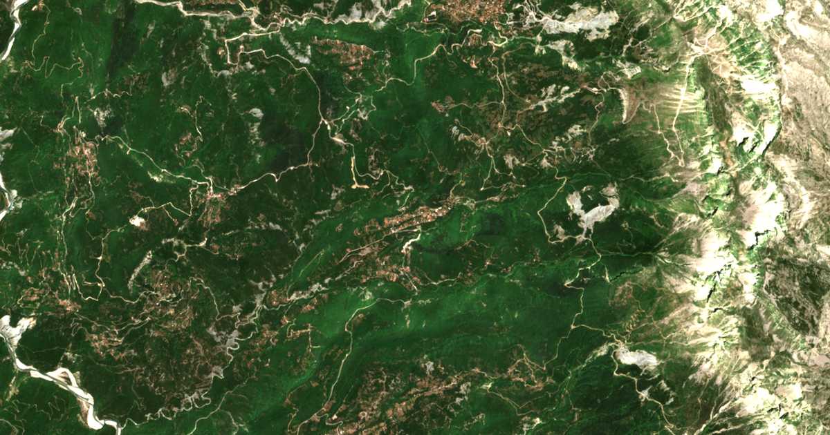 Mapa por satélite de Mikrospiliá