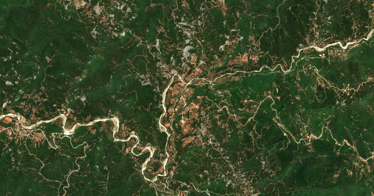 Mapa por satélite de Epáno Sési