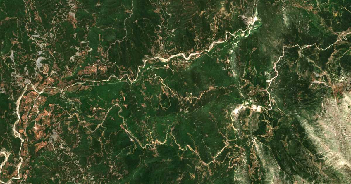 Mapa por satélite de Krisélia