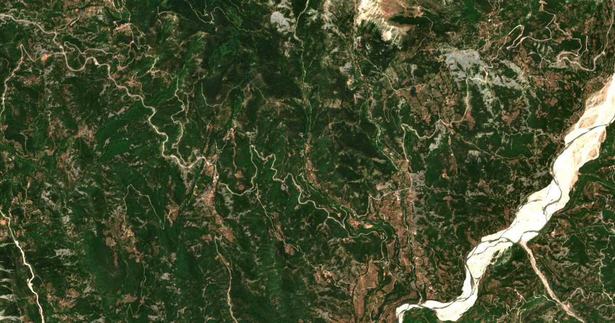 Mapa por satélite de Lagkáda