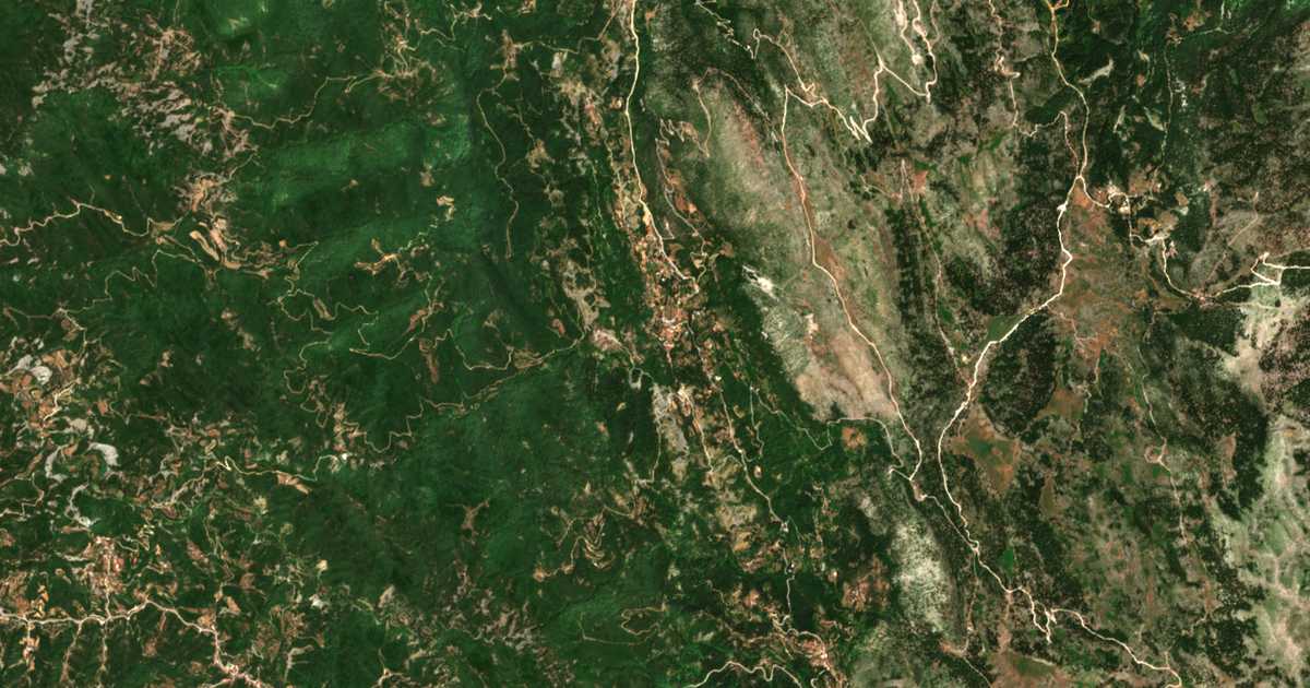 Mapa por satélite de Skoulikariá