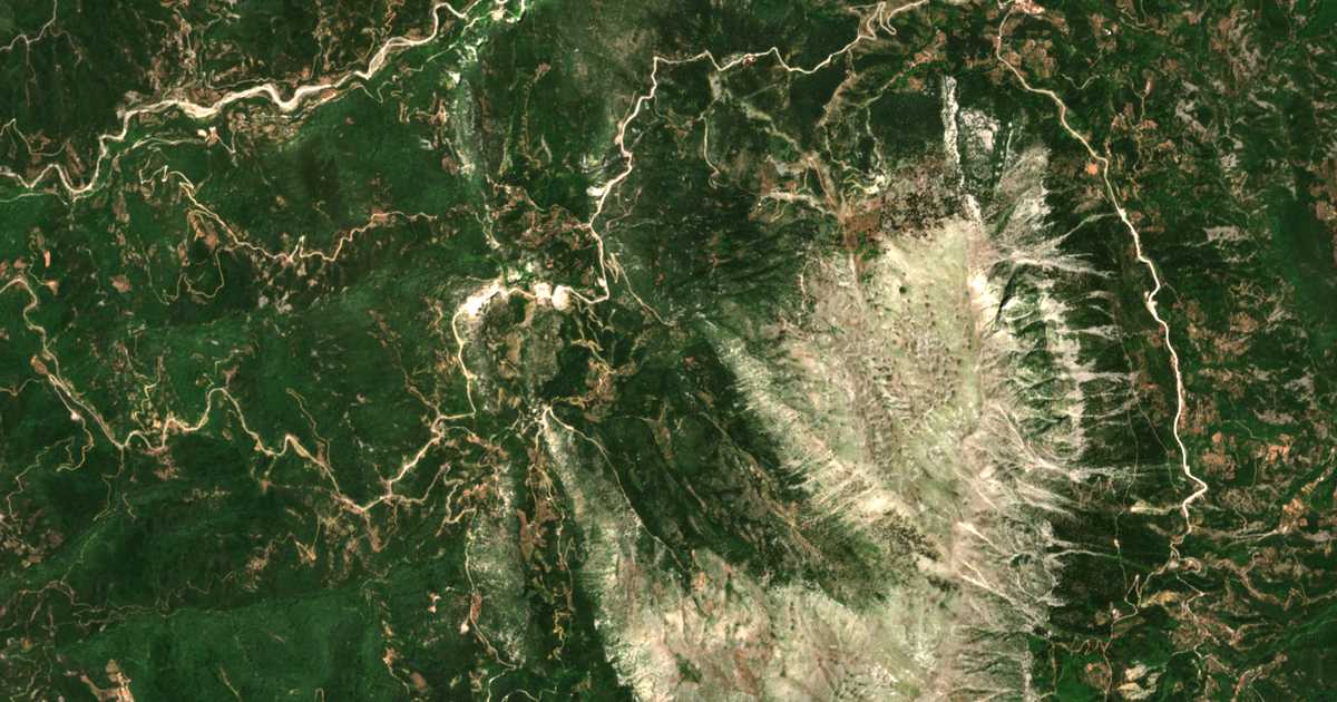 Mapa por satélite de Xirókampos