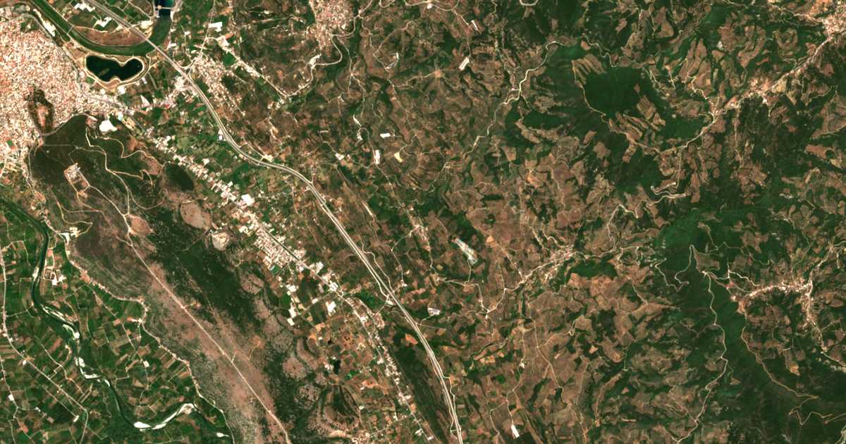 Mapa por satélite de Neochorákion